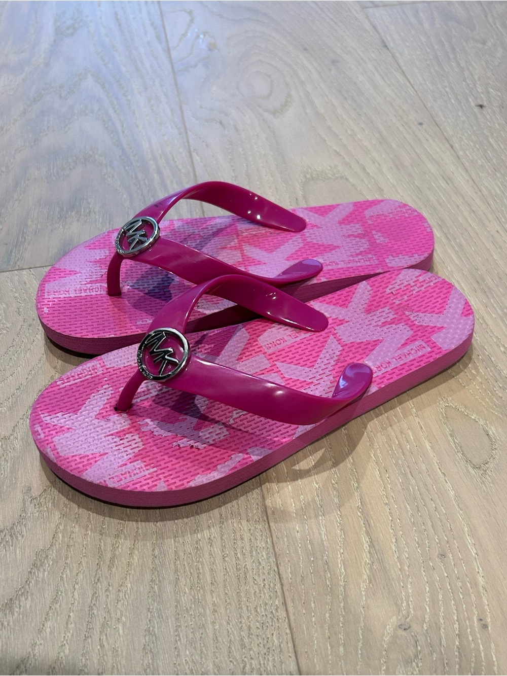 Michael Kors Logo Flip Flops
